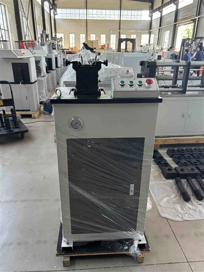 L 71- UV Υδραυλική επίδραση δείγμα Notch Broaching Machine u-σχήματος V